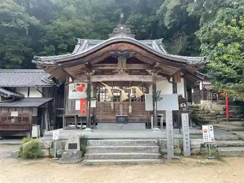 石上布都魂神社(岡山県)