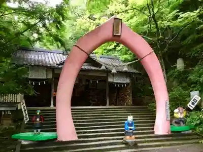 桃太郎神社（栗栖）の鳥居