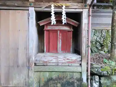 吉野水分神社（吉野町）の末社・摂社