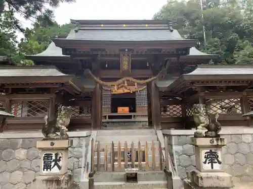 八幡宮（寺部八幡宮）の本殿・本堂
