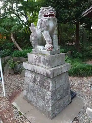 岩槻久伊豆神社の狛犬