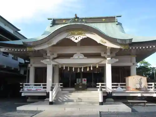 岡山神社の本殿