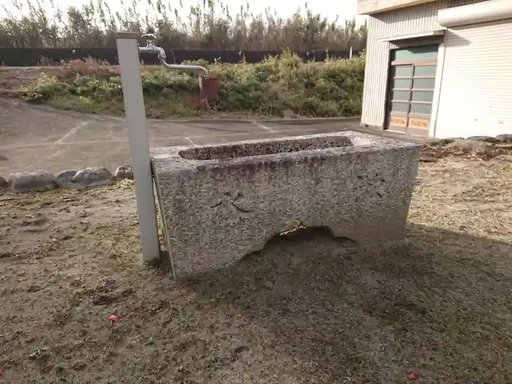 伊奈利社の手水舎