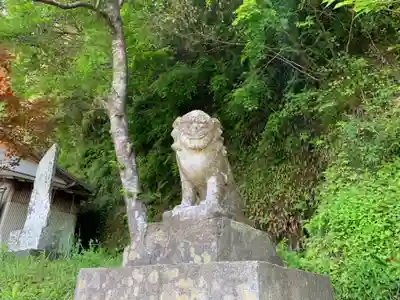 丹生神社の狛犬