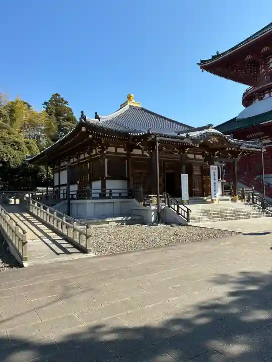 成田山醫王殿の{uncategorized: "未分類", other: "その他", undefined: "問題あり", building: "その他建物", grave: "お墓", sacred_gate: "鳥居", guardian: "狛犬", statue: "像", buddha: "仏像", history: "歴史", nature: "自然", garden: "庭園", animal: "動物", pagoda: "塔", temizu: "手水舎", mountain_gate: "山門・神門", sanctuary: "本殿・本堂", subordinate: "末社・摂社", art: "芸術", scenery: "景色", jizo: "地蔵", ema: "絵馬", goshuin: "御朱印", omikuji: "おみくじ", items: "授与品その他", amulet: "お守り", goshuincho: "御朱印帳", eats: "食事", festival: "お祭り", votive_dance: "神楽", shichigosan: "七五三参", wedding: "結婚式", experience: "体験その他", initially: "初詣", around: "周辺", anti_infection: "感染症対策"}