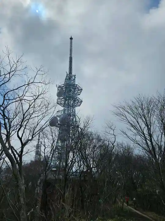 彌彦神社奥宮(御神廟)(新潟県)