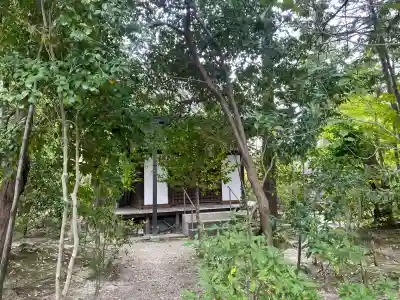 西方院の{uncategorized: "未分類", other: "その他", undefined: "問題あり", building: "その他建物", grave: "お墓", sacred_gate: "鳥居", guardian: "狛犬", statue: "像", buddha: "仏像", history: "歴史", nature: "自然", garden: "庭園", animal: "動物", pagoda: "塔", temizu: "手水舎", mountain_gate: "山門・神門", sanctuary: "本殿・本堂", subordinate: "末社・摂社", art: "芸術", scenery: "景色", jizo: "地蔵", ema: "絵馬", goshuin: "御朱印", omikuji: "おみくじ", items: "授与品その他", amulet: "お守り", goshuincho: "御朱印帳", eats: "食事", festival: "お祭り", votive_dance: "神楽", shichigosan: "七五三参", wedding: "結婚式", experience: "体験その他", initially: "初詣", around: "周辺", anti_infection: "感染症対策"}