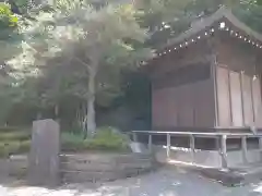 中氷川神社の建物その他