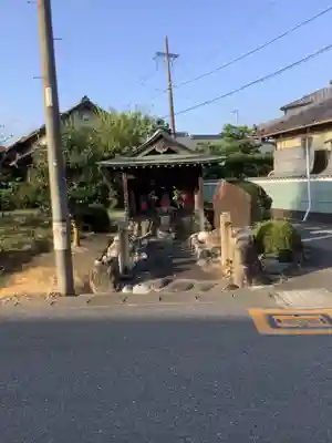 夜泣き地蔵のその他建物