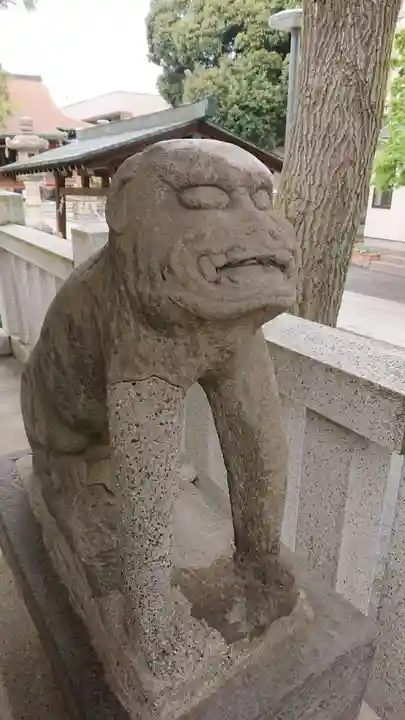 鎧神社の狛犬