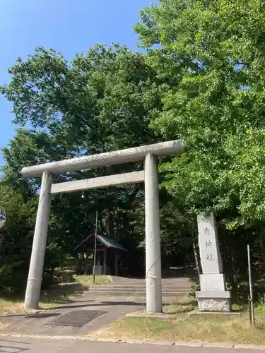 余市神社の鳥居