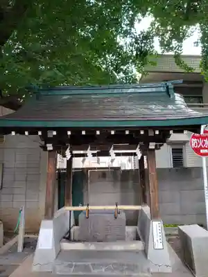 穏田神社の手水舎