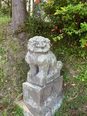 犬飼神社の狛犬
