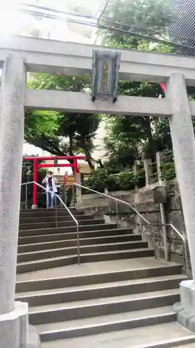 妻戀神社の鳥居