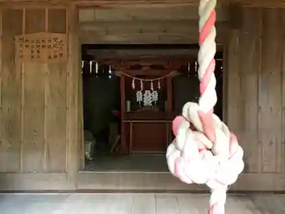 八幡神社の本殿・本堂