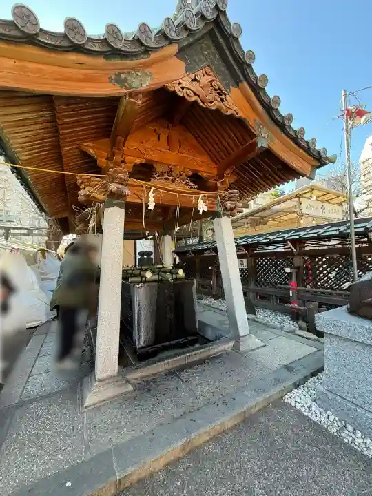 湯島天満宮の{uncategorized: "未分類", other: "その他", undefined: "問題あり", building: "その他建物", grave: "お墓", sacred_gate: "鳥居", guardian: "狛犬", statue: "像", buddha: "仏像", history: "歴史", nature: "自然", garden: "庭園", animal: "動物", pagoda: "塔", temizu: "手水舎", mountain_gate: "山門・神門", sanctuary: "本殿・本堂", subordinate: "末社・摂社", art: "芸術", scenery: "景色", jizo: "地蔵", ema: "絵馬", goshuin: "御朱印", omikuji: "おみくじ", items: "授与品その他", amulet: "お守り", goshuincho: "御朱印帳", eats: "食事", festival: "お祭り", votive_dance: "神楽", shichigosan: "七五三参", wedding: "結婚式", experience: "体験その他", initially: "初詣", around: "周辺", anti_infection: "感染症対策"}