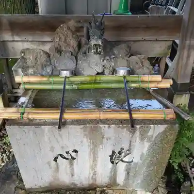 須賀神社の手水舎