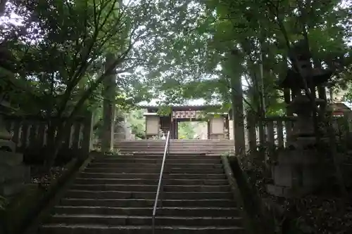 三原八幡宮の建物その他