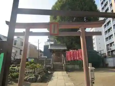 瀧王子稲荷神社の鳥居