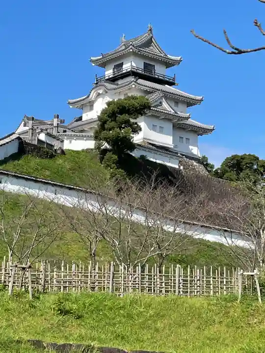 三光稲荷大明神の周辺