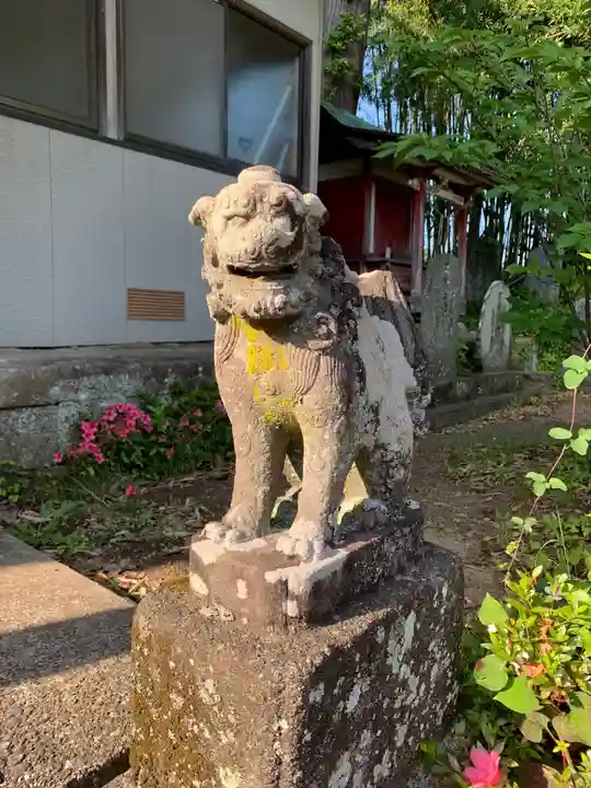 八雲神社の狛犬