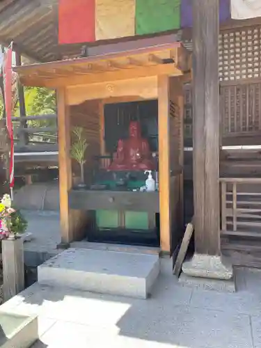 善福寺の像