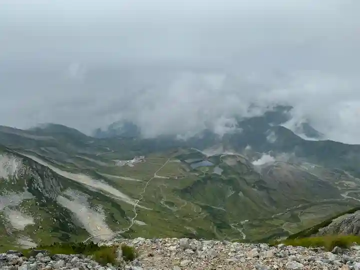 雄山神社峰本社の景色