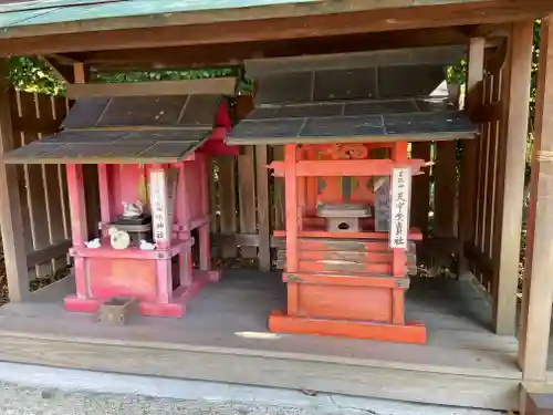 豊藤稲荷神社の末社・摂社