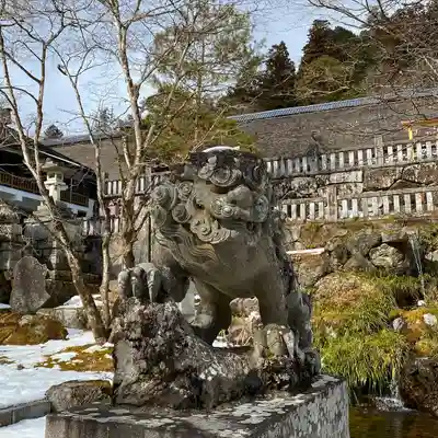 古峯神社の狛犬