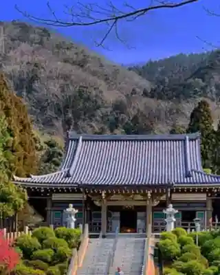 笠原寺の本殿・本堂