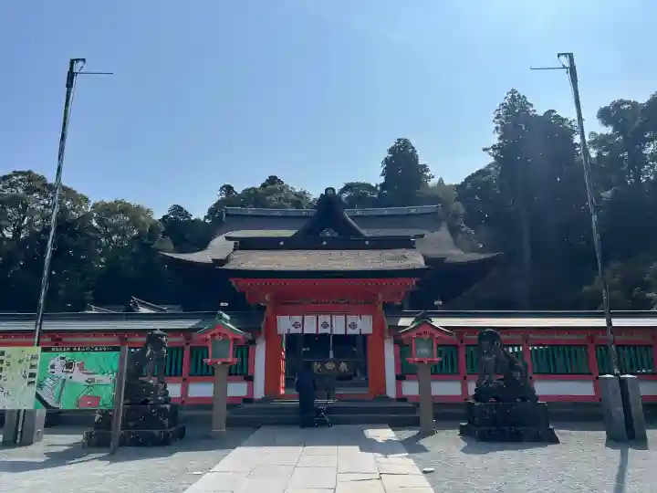 高良大社の{uncategorized: "未分類", other: "その他", undefined: "問題あり", building: "その他建物", grave: "お墓", sacred_gate: "鳥居", guardian: "狛犬", statue: "像", buddha: "仏像", history: "歴史", nature: "自然", garden: "庭園", animal: "動物", pagoda: "塔", temizu: "手水舎", mountain_gate: "山門・神門", sanctuary: "本殿・本堂", subordinate: "末社・摂社", art: "芸術", scenery: "景色", jizo: "地蔵", ema: "絵馬", goshuin: "御朱印", omikuji: "おみくじ", items: "授与品その他", amulet: "お守り", goshuincho: "御朱印帳", eats: "食事", festival: "お祭り", votive_dance: "神楽", shichigosan: "七五三参", wedding: "結婚式", experience: "体験その他", initially: "初詣", around: "周辺", anti_infection: "感染症対策"}