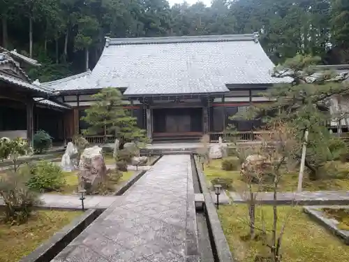 神通寺の本殿