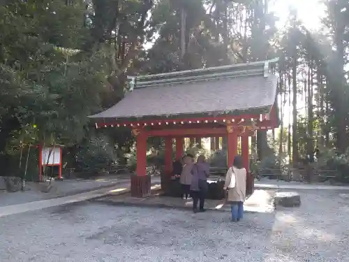 霧島神宮の{uncategorized: "未分類", other: "その他", undefined: "問題あり", building: "その他建物", grave: "お墓", sacred_gate: "鳥居", guardian: "狛犬", statue: "像", buddha: "仏像", history: "歴史", nature: "自然", garden: "庭園", animal: "動物", pagoda: "塔", temizu: "手水舎", mountain_gate: "山門・神門", sanctuary: "本殿・本堂", subordinate: "末社・摂社", art: "芸術", scenery: "景色", jizo: "地蔵", ema: "絵馬", goshuin: "御朱印", omikuji: "おみくじ", items: "授与品その他", amulet: "お守り", goshuincho: "御朱印帳", eats: "食事", festival: "お祭り", votive_dance: "神楽", shichigosan: "七五三参", wedding: "結婚式", experience: "体験その他", initially: "初詣", around: "周辺", anti_infection: "感染症対策"}