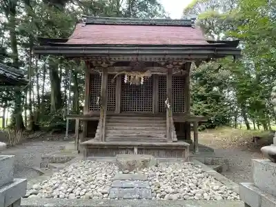 大寳神社の{uncategorized: "未分類", other: "その他", undefined: "問題あり", building: "その他建物", grave: "お墓", sacred_gate: "鳥居", guardian: "狛犬", statue: "像", buddha: "仏像", history: "歴史", nature: "自然", garden: "庭園", animal: "動物", pagoda: "塔", temizu: "手水舎", mountain_gate: "山門・神門", sanctuary: "本殿・本堂", subordinate: "末社・摂社", art: "芸術", scenery: "景色", jizo: "地蔵", ema: "絵馬", goshuin: "御朱印", omikuji: "おみくじ", items: "授与品その他", amulet: "お守り", goshuincho: "御朱印帳", eats: "食事", festival: "お祭り", votive_dance: "神楽", shichigosan: "七五三参", wedding: "結婚式", experience: "体験その他", initially: "初詣", around: "周辺", anti_infection: "感染症対策"}