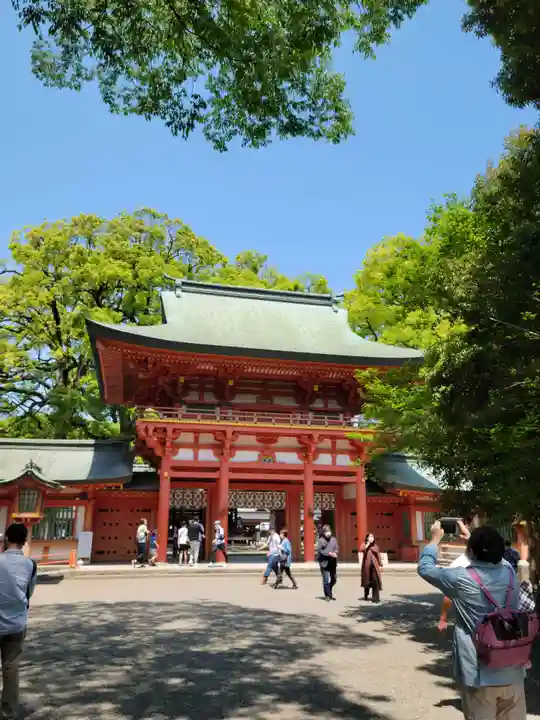 武蔵一宮氷川神社の山門・神門