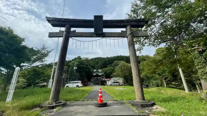 飯野川亀ヶ森八幡神社の鳥居