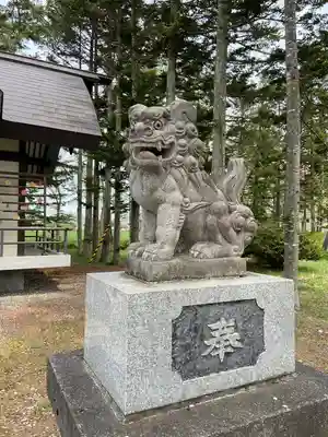 中札内神社の狛犬