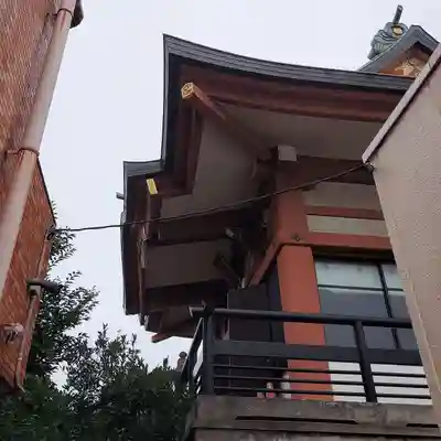 万作神社の本殿・本堂