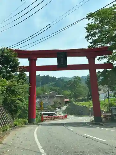 髙龍神社 中社(新潟県)