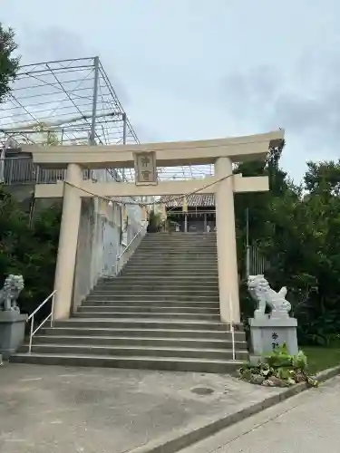 沖宮の{uncategorized: "未分類", other: "その他", undefined: "問題あり", building: "その他建物", grave: "お墓", sacred_gate: "鳥居", guardian: "狛犬", statue: "像", buddha: "仏像", history: "歴史", nature: "自然", garden: "庭園", animal: "動物", pagoda: "塔", temizu: "手水舎", mountain_gate: "山門・神門", sanctuary: "本殿・本堂", subordinate: "末社・摂社", art: "芸術", scenery: "景色", jizo: "地蔵", ema: "絵馬", goshuin: "御朱印", omikuji: "おみくじ", items: "授与品その他", amulet: "お守り", goshuincho: "御朱印帳", eats: "食事", festival: "お祭り", votive_dance: "神楽", shichigosan: "七五三参", wedding: "結婚式", experience: "体験その他", initially: "初詣", around: "周辺", anti_infection: "感染症対策"}