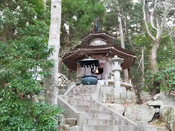 金華山黄金山神社(宮城県)