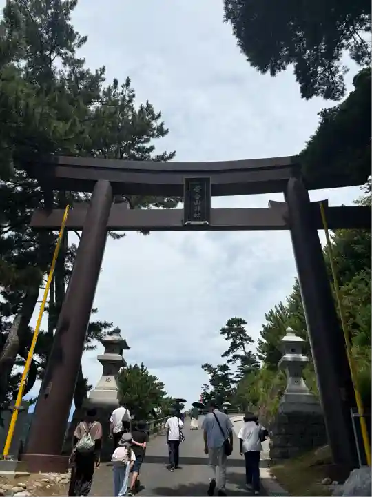金華山黄金山神社(宮城県)