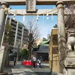 小野照崎神社の鳥居