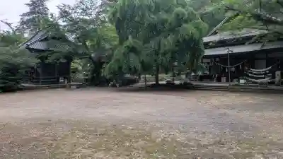 雄琴神社の{uncategorized: "未分類", other: "その他", undefined: "問題あり", building: "その他建物", grave: "お墓", sacred_gate: "鳥居", guardian: "狛犬", statue: "像", buddha: "仏像", history: "歴史", nature: "自然", garden: "庭園", animal: "動物", pagoda: "塔", temizu: "手水舎", mountain_gate: "山門・神門", sanctuary: "本殿・本堂", subordinate: "末社・摂社", art: "芸術", scenery: "景色", jizo: "地蔵", ema: "絵馬", goshuin: "御朱印", omikuji: "おみくじ", items: "授与品その他", amulet: "お守り", goshuincho: "御朱印帳", eats: "食事", festival: "お祭り", votive_dance: "神楽", shichigosan: "七五三参", wedding: "結婚式", experience: "体験その他", initially: "初詣", around: "周辺", anti_infection: "感染症対策"}