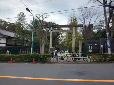 根津神社の鳥居