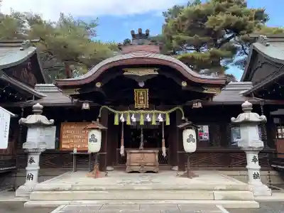 艮神社の{uncategorized: "未分類", other: "その他", undefined: "問題あり", building: "その他建物", grave: "お墓", sacred_gate: "鳥居", guardian: "狛犬", statue: "像", buddha: "仏像", history: "歴史", nature: "自然", garden: "庭園", animal: "動物", pagoda: "塔", temizu: "手水舎", mountain_gate: "山門・神門", sanctuary: "本殿・本堂", subordinate: "末社・摂社", art: "芸術", scenery: "景色", jizo: "地蔵", ema: "絵馬", goshuin: "御朱印", omikuji: "おみくじ", items: "授与品その他", amulet: "お守り", goshuincho: "御朱印帳", eats: "食事", festival: "お祭り", votive_dance: "神楽", shichigosan: "七五三参", wedding: "結婚式", experience: "体験その他", initially: "初詣", around: "周辺", anti_infection: "感染症対策"}