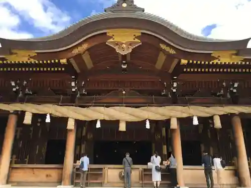 寒川神社の本殿・本堂
