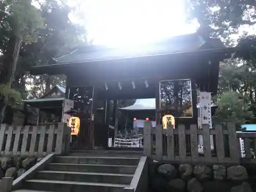 草薙神社の山門・神門