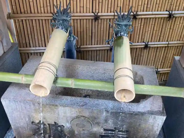 小網神社の手水舎