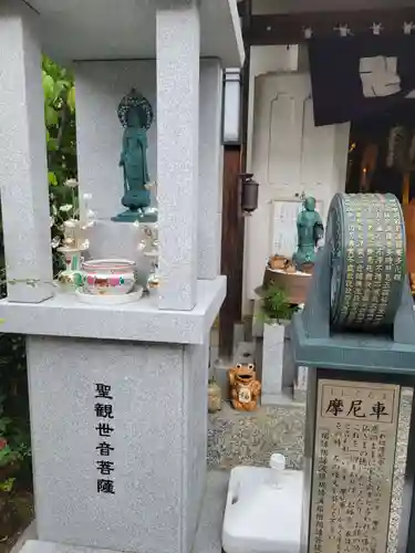 勝念寺（かましきさん）の仏像